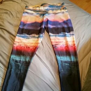 American Eagle Sunset Desert Leggings